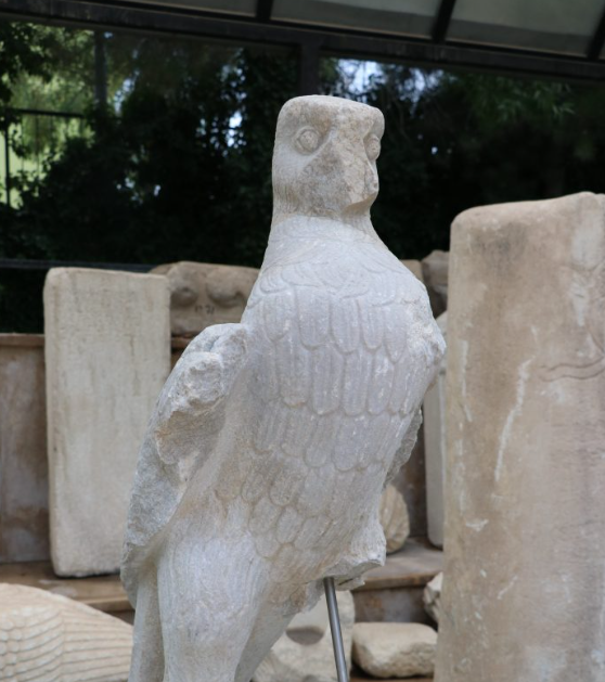 Chúng hiện đang được trưng bày tại Bảo tàng Niğde sau khi được trùng tu, phục hồi hoàn toàn. Ảnh: @Đại học Dokuz Eylül Burak Yolaçan.