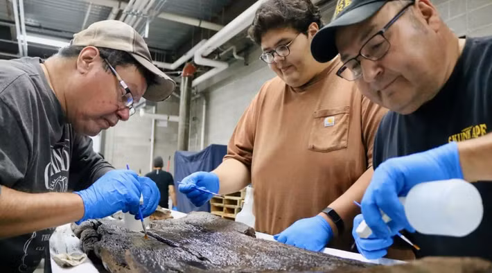 Khám phá đáng chú ý này định nghĩa lại hiểu biết của chúng ta về kỹ thuật chế tạo và mạng lưới giao thông của người bản địa thời kỳ đầu trên khắp vùng Ngũ Đại Hồ. Ảnh: @Hiệp hội Lịch sử Wisconsin.