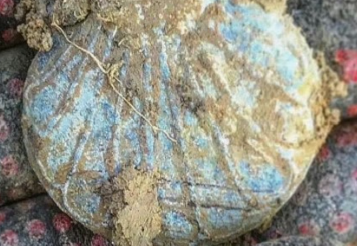 Những chiếc bình hành hương dùng để đựng nước thánh, dầu thánh hoặc đất thánh từ những nơi thờ cúng quan trọng của tôn giáo cổ xưa bản địa. Ảnh: @Sam Spiers.