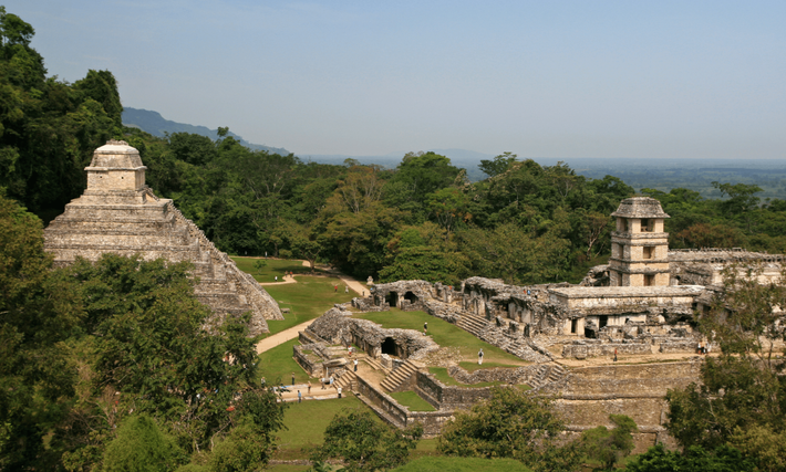 Địa điểm khu phức hợp này được người dân địa phương gọi là Piedra Letra và nó nằm trên một ngọn đồi gần cộng đồng Huehuetónoc thuộc đô thị Tlacoachistlahuaca trên Costa Chica. Ảnh: @Viện Nhân chủng học và Lịch sử Quốc gia Mexico.