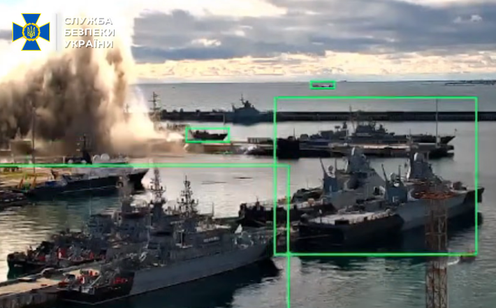 Các quan chức Ukraine cho biết, đây là lần đầu tiên trong lịch sử phương tiện lặn dưới nước không người lái được sử dụng thành công chống lại một tàu ngầm thuộc lớp này. Ảnh: @Служба безпеки України.