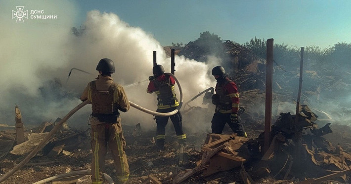 Nếu đà tiến công này được duy trì, Nga có thể gây sức ép đáng kể lên toàn bộ hệ thống phòng thủ phía bắc của Ukraine. Trước tình thế đó, Bộ chỉ huy quân sự Ukraine buộc phải đối mặt với lựa chọn khó khăn: tiếp tục dồn lực cho các mặt trận then chốt tại Donbass, hay khẩn cấp tăng viện cho Sumy nhằm ngăn chặn nguy cơ mất thêm lãnh thổ.
