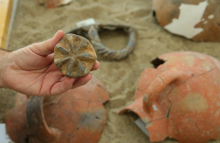 Các kỹ thuật thăm dò, phân tích khảo cổ học chuyên sâu cho thấy, đó là một con dấu thuộc về một vị vua. Ảnh: @Bộ Văn hóa và Du lịch Thổ Nhĩ Kỳ.