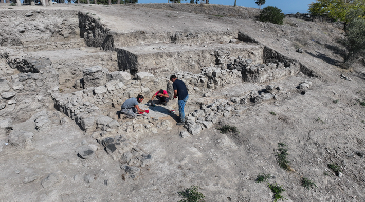 Nhóm nghiên cứu vẫn tiếp tục khai quật tại khu vực có công trình linh thiêng này, và họ đang cố gắng khai quật những phát hiện mới có thể làm sáng tỏ thêm lịch sử bản địa của vùng. Ảnh: @Đại học Çukurova.