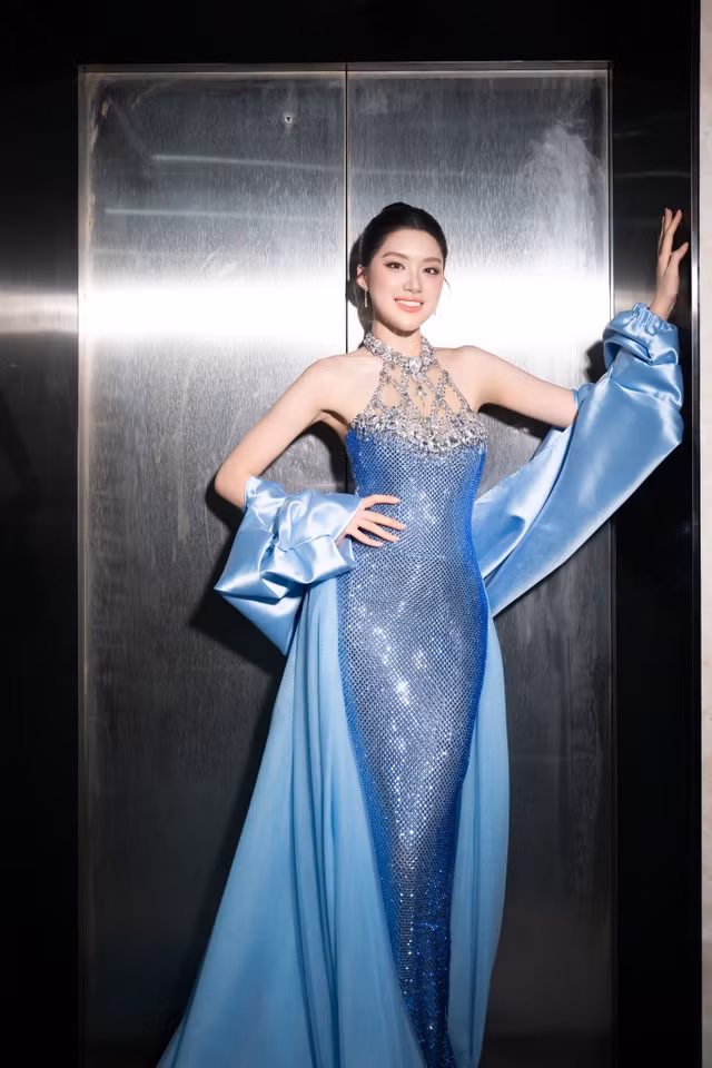 phuongoanh1.jpg