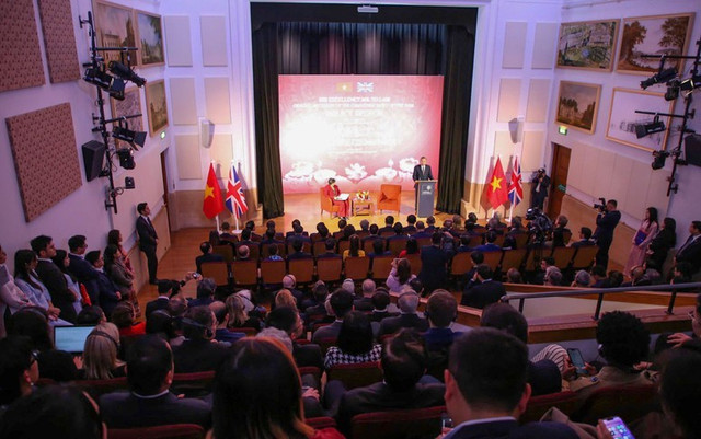 Tổng Bí thư Tô Lâm phát biểu chính sách tại Đại học Oxford Tổng Bí thư Tô Lâm phát biểu chính sách tại Đại học Oxford