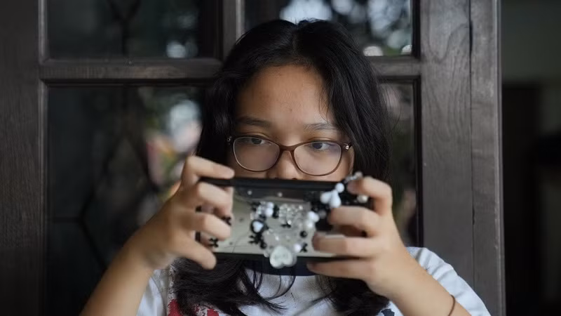 Indonesia bắt đầu hạn chế trẻ dưới 16 tuổi dùng mạng xã hội 