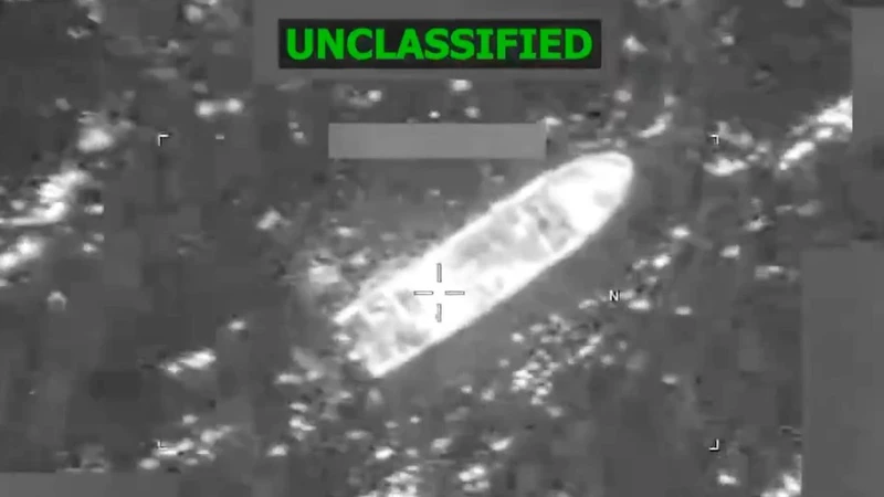 Mỹ đánh chìm tàu nghi chở ma túy ngoài khơi Costa Rica