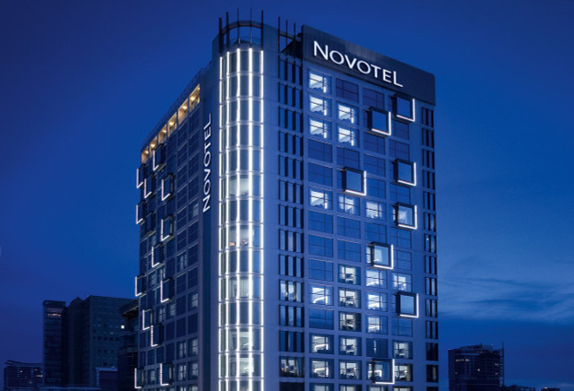 Chủ khách sạn Novotel Saigon Centre lãi gần 200 tỷ sau 2 năm lỗ nặng Chu khach san Novotel Saigon Centre lai gan 200 ty sau 2 nam lo nang