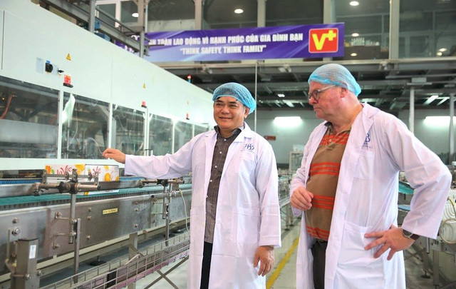 Công ty Đường Man: Lỗ 4 năm liên tiếp, nợ trái phiếu chồng chất Cong ty Duong Man: Lo 4 nam lien tiep, no trai phieu chong chat