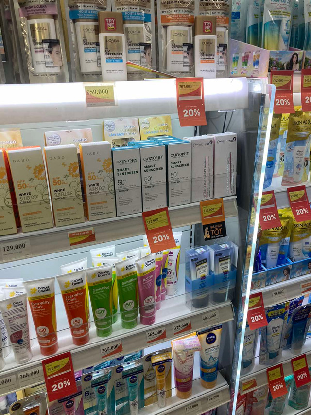 Nên sử dụng kem chống nắng cho trẻ em như thế nào? - Hình 2 Nen su dung kem chong nang cho tre em nhu the nao?-Hinh-2