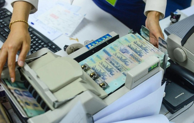 Lãi suất ngân hàng trước những áp lực mới Lai suat ngan hang truoc nhung ap luc moi