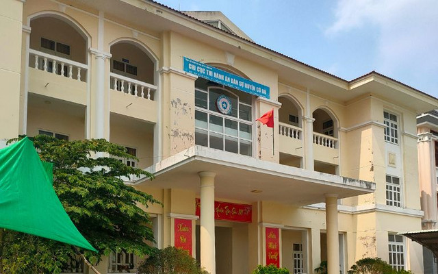 Chi cục Thi hành án dân sự huyện Cờ Đỏ đấu giá nhiều lô đất tiền tỷ Chi cuc Thi hanh an dan su huyen Co Do dau gia nhieu lo dat tien ty