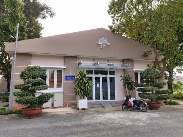 Xay dung Thang Muoi khong doi thu trong goi thau cua BQL du an khu vuc quan 12