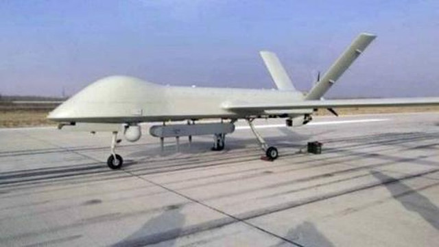 Mổ xẻ UAV CH-4 Trung Quốc 'nhái' hàng Mỹ - Hình 8 Mo xe UAV CH-4 Trung Quoc 'nhai' hang My-Hinh-8