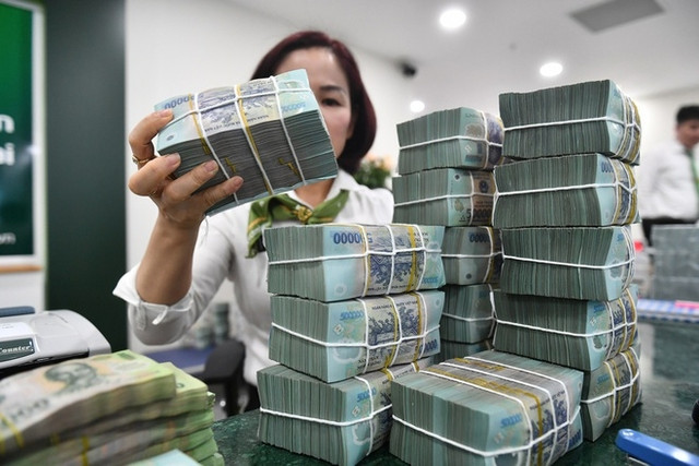 Ngân hàng tăng vốn: Chiến lược củng cố nền tảng trong năm 2024 Ngan hang tang von: Chien luoc cung co nen tang trong nam 2024
