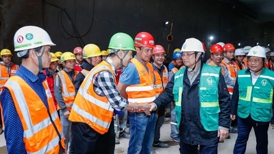 Thủ tướng yêu cầu đẩy nhanh tốc độ triển khai đường sắt đô thị