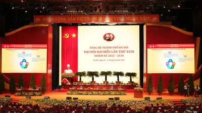 Hà Nội công bố 75 ủy viên Ban Chấp hành Đảng bộ Khóa XVIII thành phố