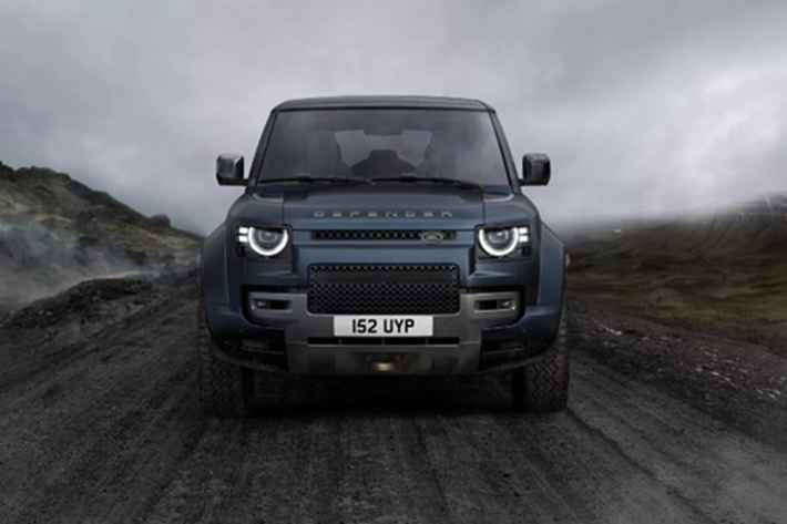 Theo công bố chính thức, Land Rover Defender thế hệ L663 sẽ nhận được một loạt thay đổi đáng chú ý, từ thiết kế, trang bị công nghệ đến tùy chọn động cơ. Mẫu xe sẽ được ra mắt đầu tiên tại Anh trước khi mở rộng ra các thị trường toàn cầu.