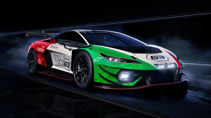 Hệ thống treo lấy từ siêu xe đua SC63 LMDh, có khả năng điều chỉnh 6 mức. Tay lái thủy lực đem lại phản hồi chính xác, trong khi hộp số tuần tự 6 cấp chuyên dụng cho đường đua giúp tăng tốc nhanh và ổn định.