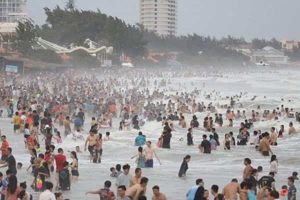 Bà Rịa - Vũng Tàu đón gần 670.000 lượt khách trong dịp Tết Quý Mão Ba Ria - Vung Tau don gan 670.000 luot khach trong dip Tet Quy Mao
