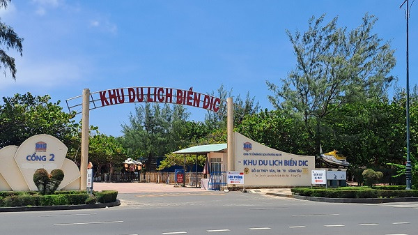 Doanh nghiệp còn nợ thuế hơn 441 tỉ đồng tiền thuê đất ở Bãi Sau Doanh nghiep con no thue hon 441 ti dong tien thue dat o Bai Sau