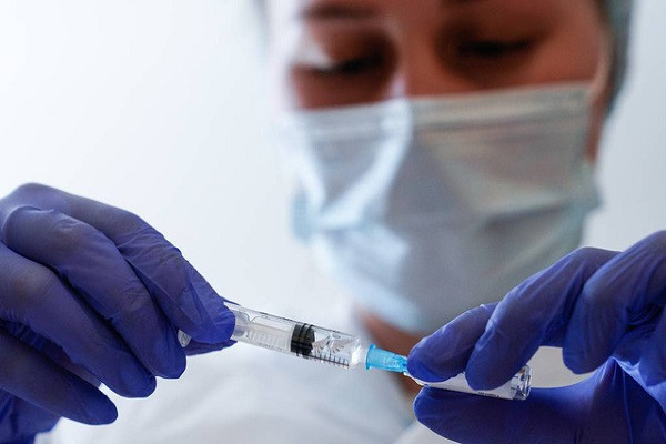 Bao nhiêu hãng dược đang thử nghiệm vaccine kết hợp ngừa COVID-19 và cúm mùa? - Hình 2 Bao nhieu hang duoc dang thu nghiem vaccine ket hop ngua COVID-19 va cum mua?-Hinh-2