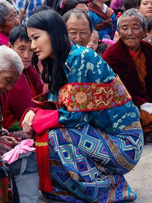Tổ ấm của Hoàng hậu Bhutan xinh đẹp - Hình 4 To am cua Hoang hau Bhutan xinh dep-Hinh-4