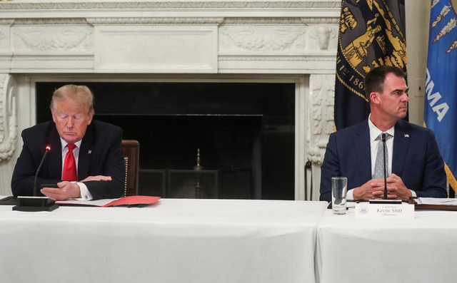 Bao nhiêu quan chức Mỹ đã nhiễm COVID-19? - Hình 14 Bao nhieu quan chuc My da nhiem COVID-19?-Hinh-14