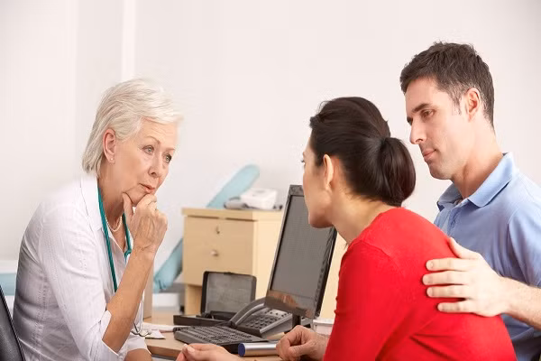 Dau hieu canh bao ung thu buong trung ma phu nu khong biet