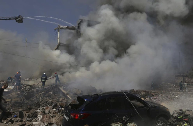 Nhìn lại những vụ nổ pháo hoa nghiêm trọng nhất thế giới - Hình 4 Nhin lai nhung vu no phao hoa nghiem trong nhat the gioi-Hinh-4