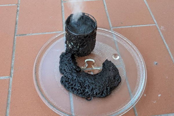 Loạt khoảnh khắc bất ngờ thú vị trong cuộc sống Loat khoanh khac bat ngo thu vi trong cuoc song