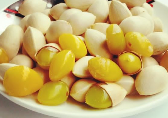 Những thực phẩm phụ nữ trên 30 tuổi nên ăn nhiều để xoá nếp nhăn - Hình 4 Nhung thuc pham phu nu tren 30 tuoi nen an nhieu de xoa nep nhan-Hinh-4