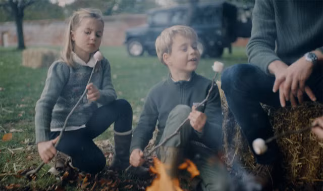 Hinh anh dang yeu cua tieu Cong chua Charlotte vua tron 6 tuoi-Hinh-5