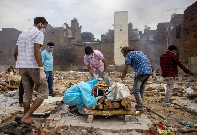 Ấn Độ vẫn chìm trong cuộc khủng hoảng COVID-19 - Hình 11 An Do van chim trong cuoc khung hoang COVID-19-Hinh-11