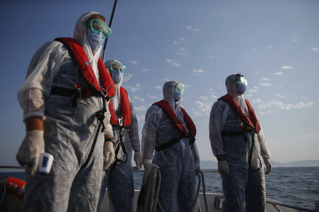 Thảm cảnh người di cư bị “bỏ rơi” giữa biển - Hình 5 Tham canh nguoi di cu bi “bo roi” giua bien-Hinh-5