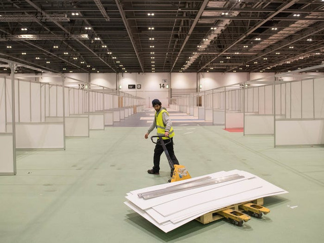 Bên trong bệnh viện dã chiến chống COVID-19 lớn nhất nước Anh - Hình 9 Ben trong benh vien da chien chong COVID-19 lon nhat nuoc Anh-Hinh-9