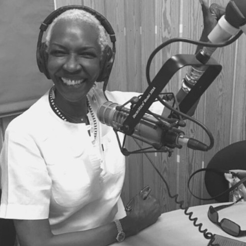 Cuộc đời Công chúa Burundi là người mẫu da màu đầu tiên của Pháp - Hình 10 Cuoc doi Cong chua Burundi la nguoi mau da mau dau tien cua Phap-Hinh-10