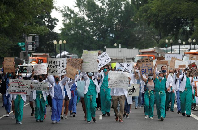 Vụ George Floyd: Biển người biểu tình ở thủ đô nước Mỹ - Hình 5 Vu George Floyd: Bien nguoi bieu tinh o thu do nuoc My-Hinh-5