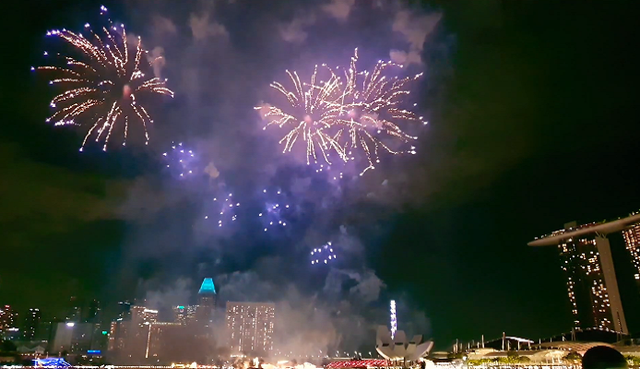 Ấn tượng cảnh thế giới đón năm mới Canh Tý 2020 - Hình 3 An tuong canh the gioi don nam moi Canh Ty 2020-Hinh-3