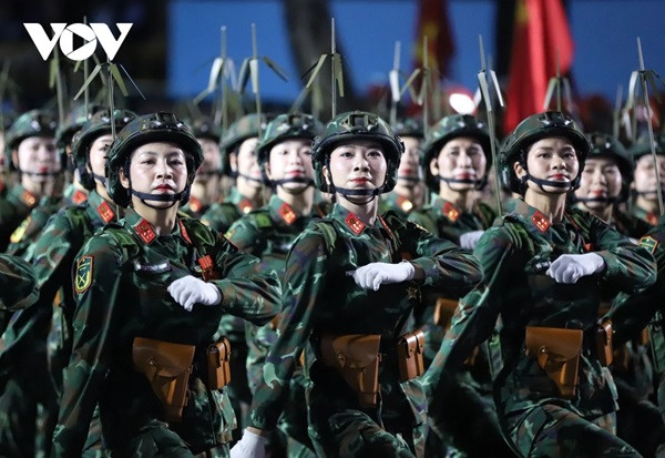 Tối nay sẽ sơ duyệt diễu binh, diễu hành cấp Nhà nước mừng Đại lễ 30/4 - Hình 2 Toi nay se so duyet dieu binh, dieu hanh cap Nha nuoc mung Dai le 30/4-Hinh-2