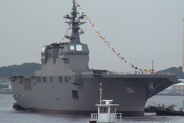 Chiêm ngưỡng tàu sân bay trực thăng Hyuga của Nhật Bản - Hình 3 Chiem nguong tau san bay truc thang Hyuga cua Nhat Ban-Hinh-3