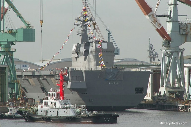 Chiêm ngưỡng tàu sân bay trực thăng Hyuga của Nhật Bản - Hình 7 Chiem nguong tau san bay truc thang Hyuga cua Nhat Ban-Hinh-7