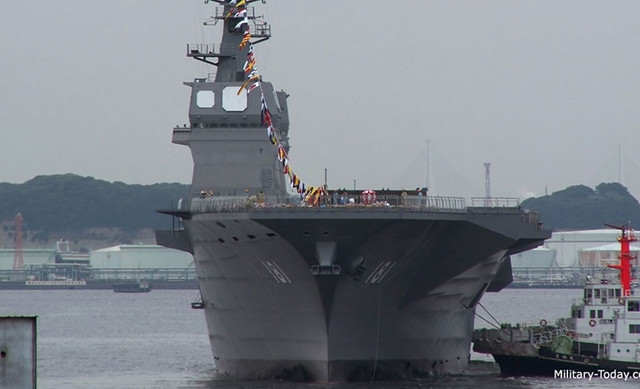 Chiêm ngưỡng tàu sân bay trực thăng Hyuga của Nhật Bản - Hình 2 Chiem nguong tau san bay truc thang Hyuga cua Nhat Ban-Hinh-2