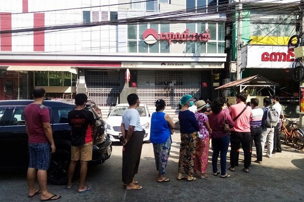 Biết gì về đất nước Myanmar sau vụ bắt giữ bà Aung San Suu Kyi? - Hình 11 Biet gi ve dat nuoc Myanmar sau vu bat giu ba Aung San Suu Kyi?-Hinh-11