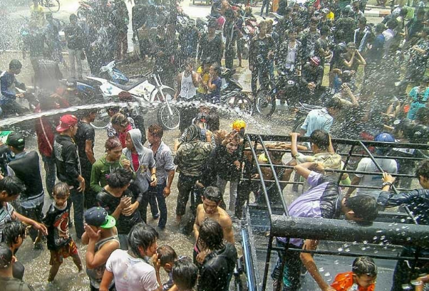 Sự thật bất ngờ về đất nước Myanmar vừa xảy ra chính biến - Hình 10 Su that bat ngo ve dat nuoc Myanmar vua xay ra chinh bien-Hinh-10