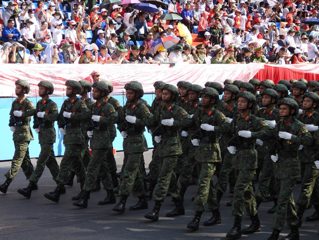 Toàn cảnh tổng duyệt lễ diễu binh, diễu hành mừng Đại lễ 30/4 - Hình 22 Toan canh tong duyet le dieu binh, dieu hanh mung Dai le 30/4-Hinh-22