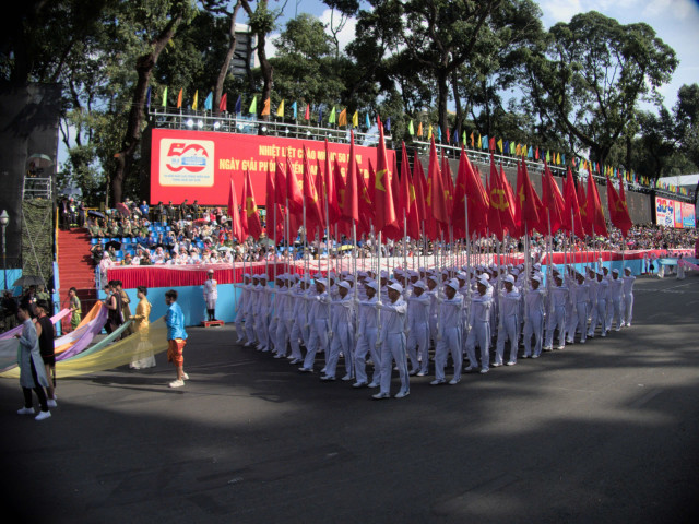 Toàn cảnh tổng duyệt lễ diễu binh, diễu hành mừng Đại lễ 30/4 - Hình 15 Toan canh tong duyet le dieu binh, dieu hanh mung Dai le 30/4-Hinh-15