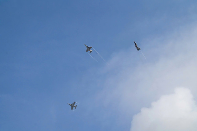 Toàn cảnh tổng duyệt lễ diễu binh, diễu hành mừng Đại lễ 30/4 - Hình 27 Toan canh tong duyet le dieu binh, dieu hanh mung Dai le 30/4-Hinh-27