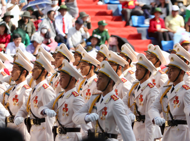 Toàn cảnh tổng duyệt lễ diễu binh, diễu hành mừng Đại lễ 30/4 - Hình 41 Toan canh tong duyet le dieu binh, dieu hanh mung Dai le 30/4-Hinh-41